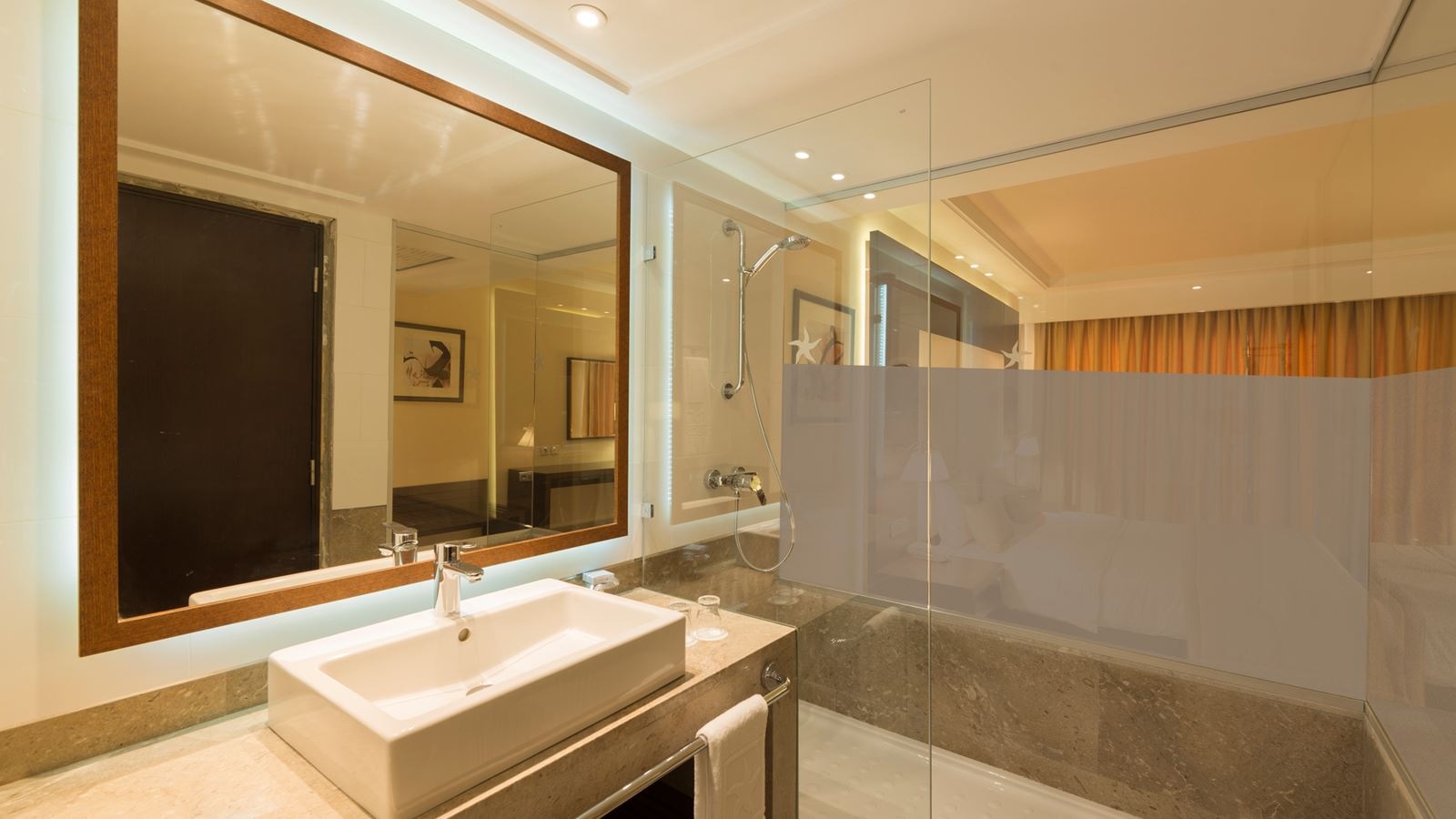 rooms-suite-junior-star-prestige-sea-view