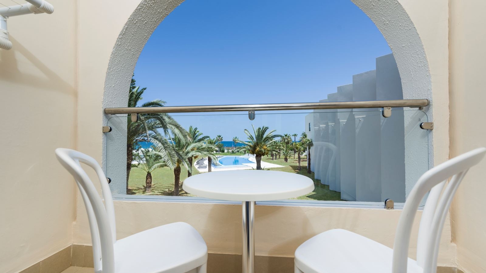 rooms-room-double-seaview