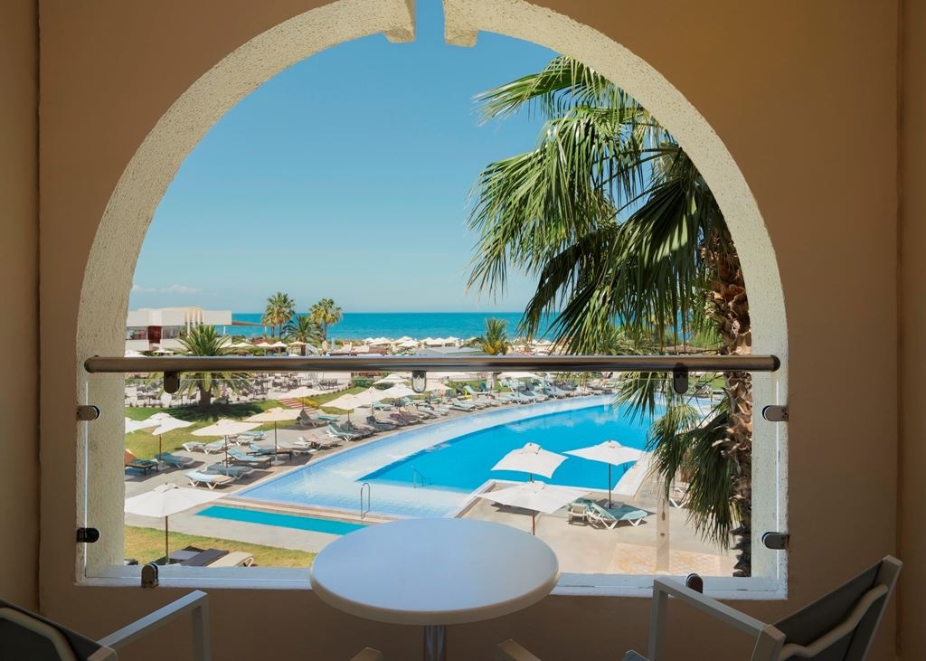 rooms-room-double-sea-view-superior