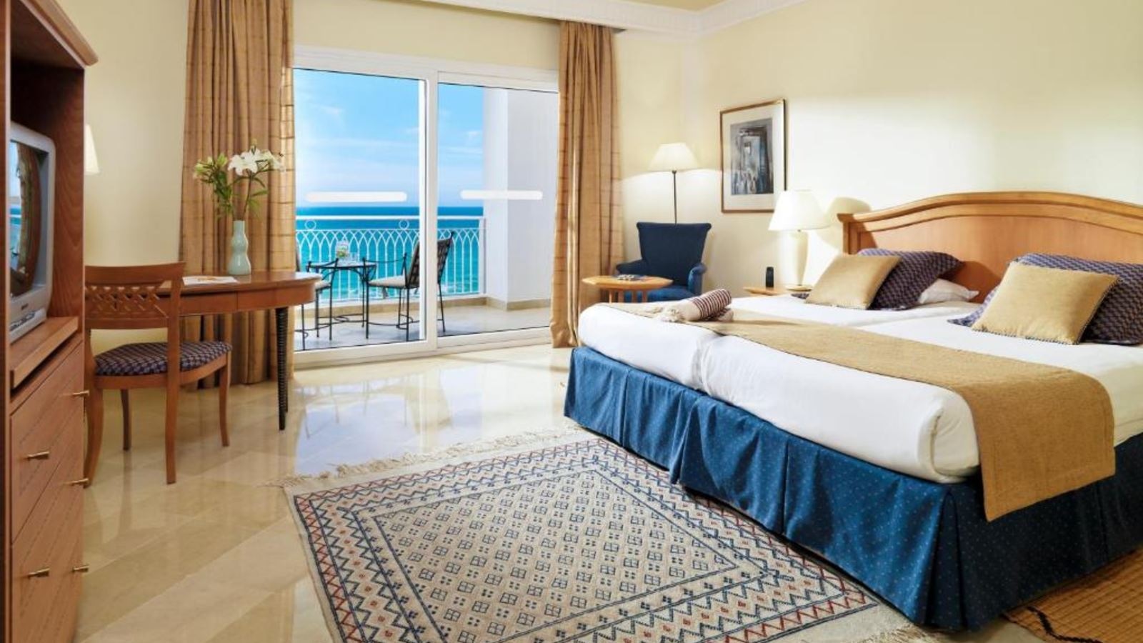 rooms-room-standard-single-sea-view