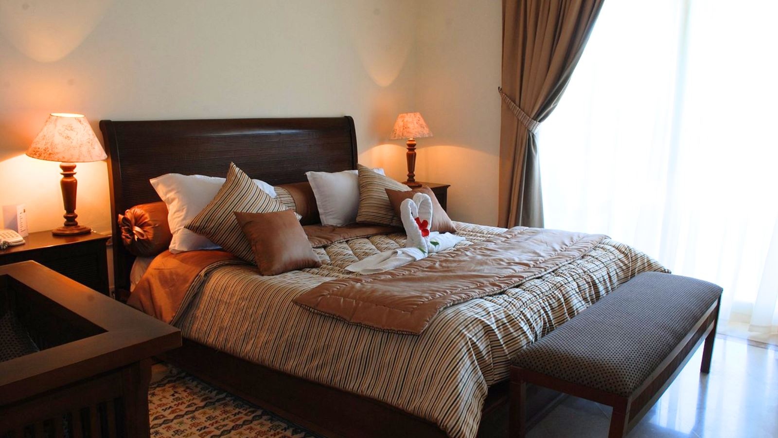 rooms-standard-room-garden-view