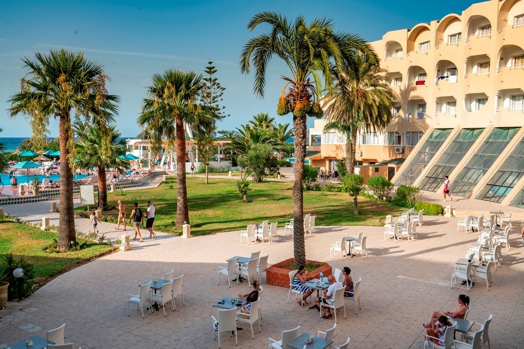 general-main-building