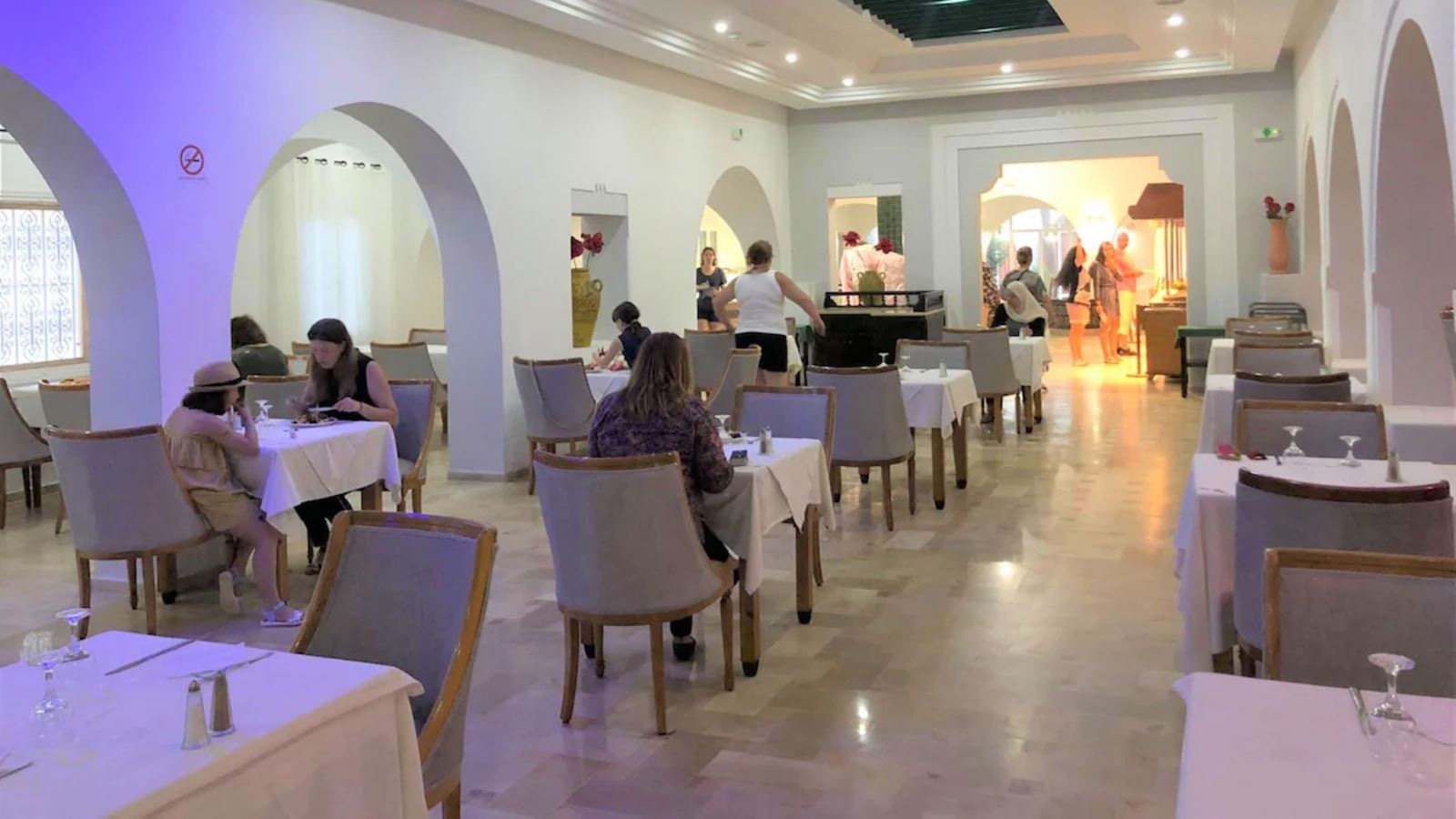 restaurants-restaurants