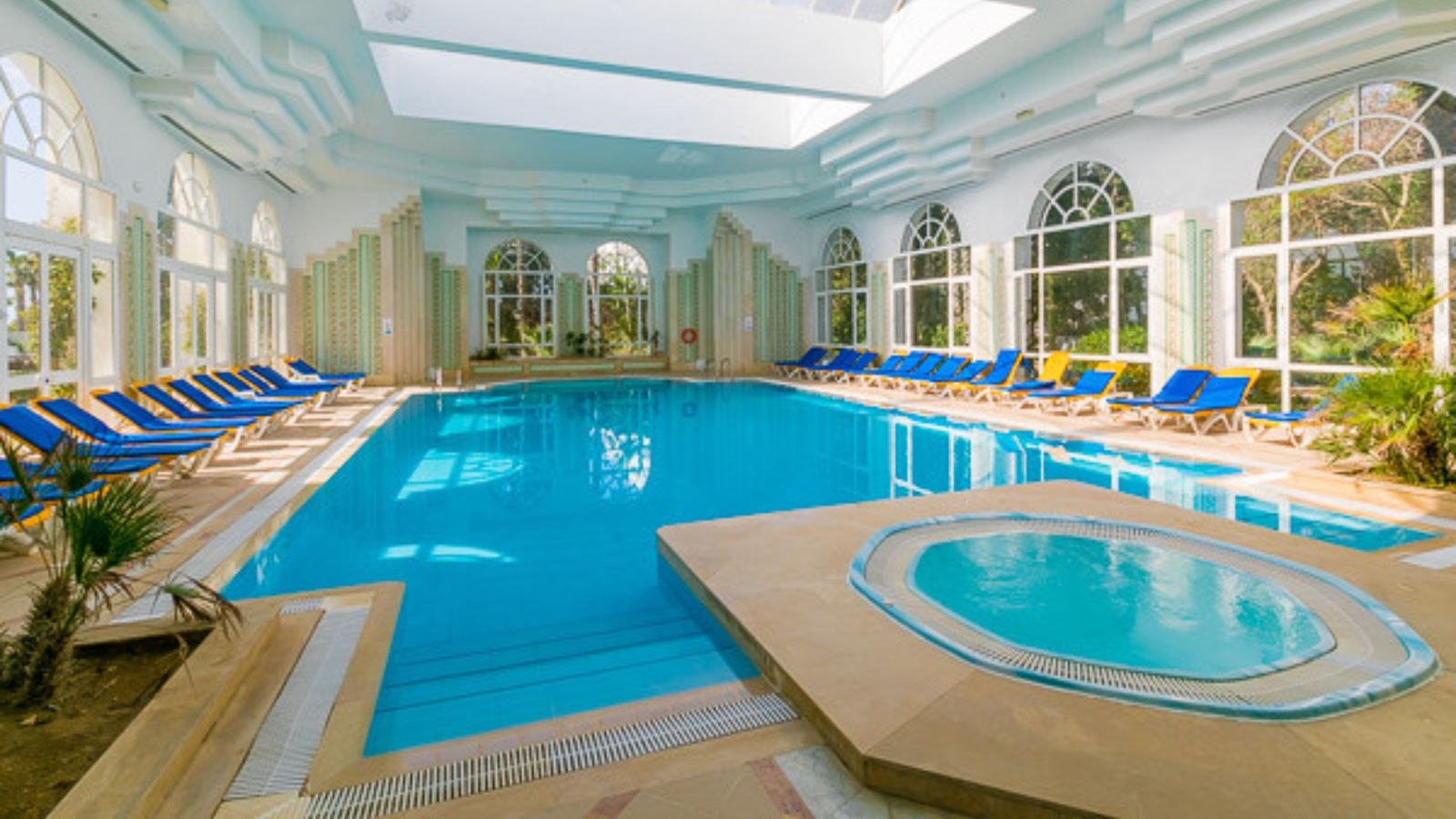 pools-indoor-pool