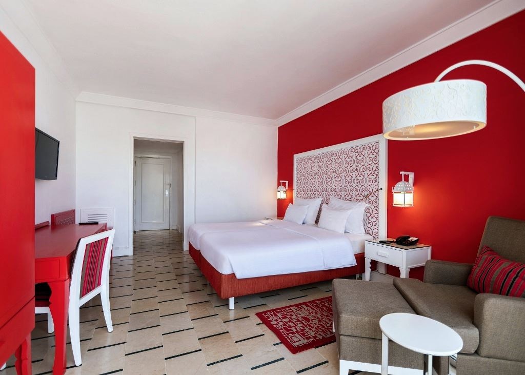 rooms-room-garden-view-with-balcony