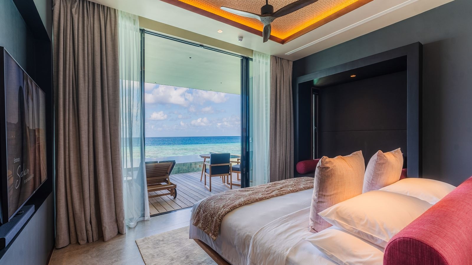 rooms-sunset-ocean-pool-villa