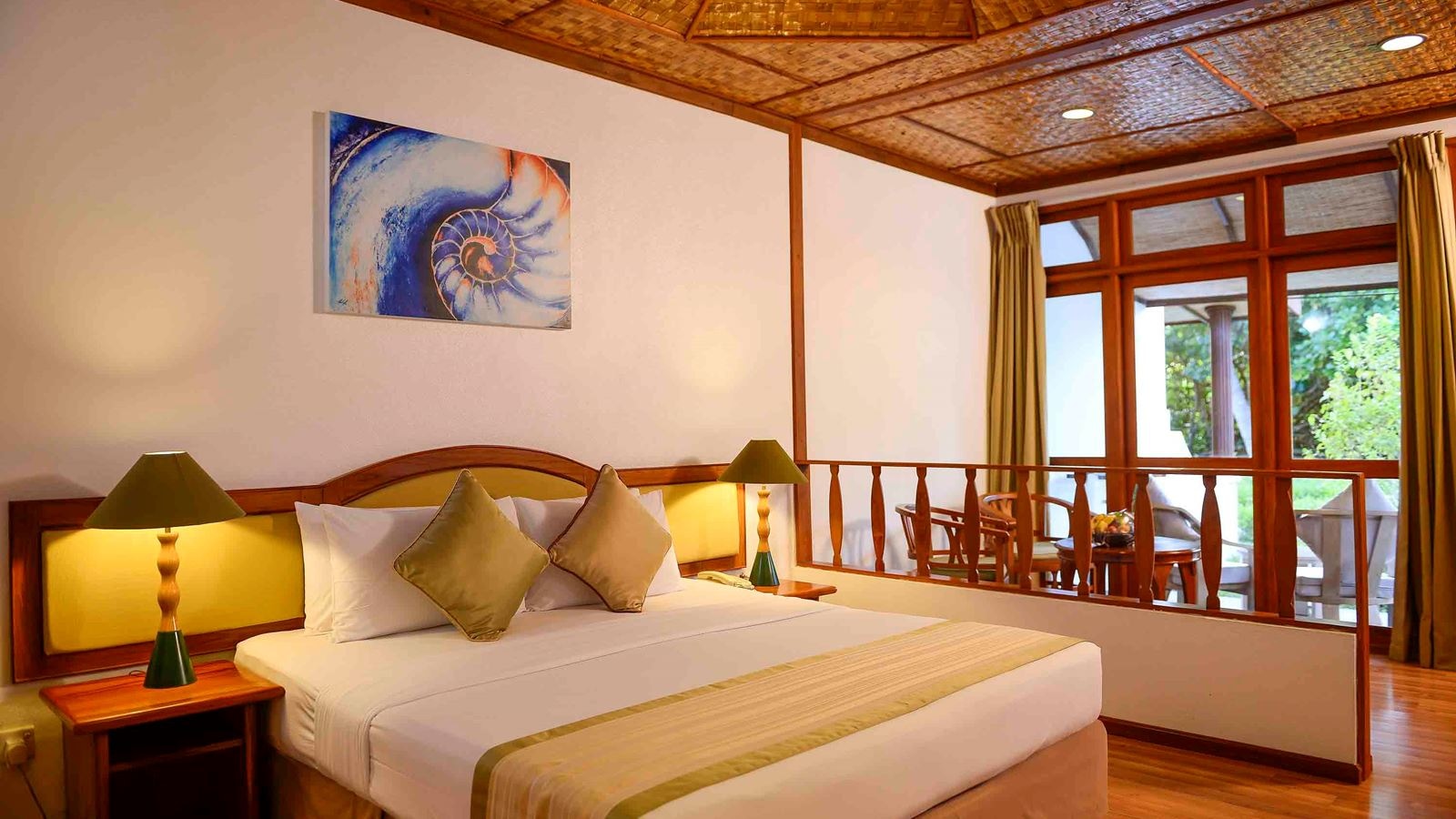 rooms-standard-beachfront--room