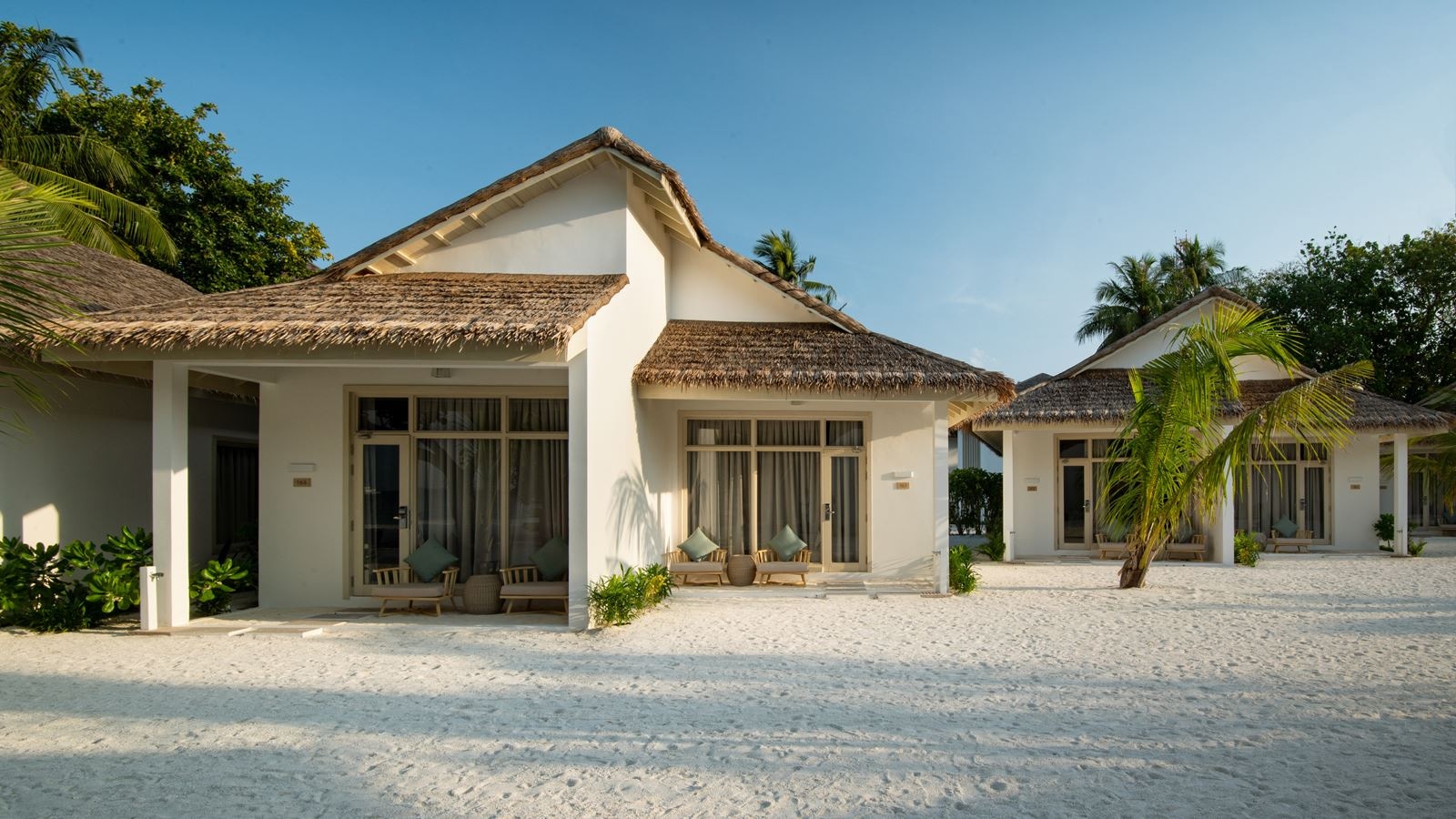 rooms-beach-villa