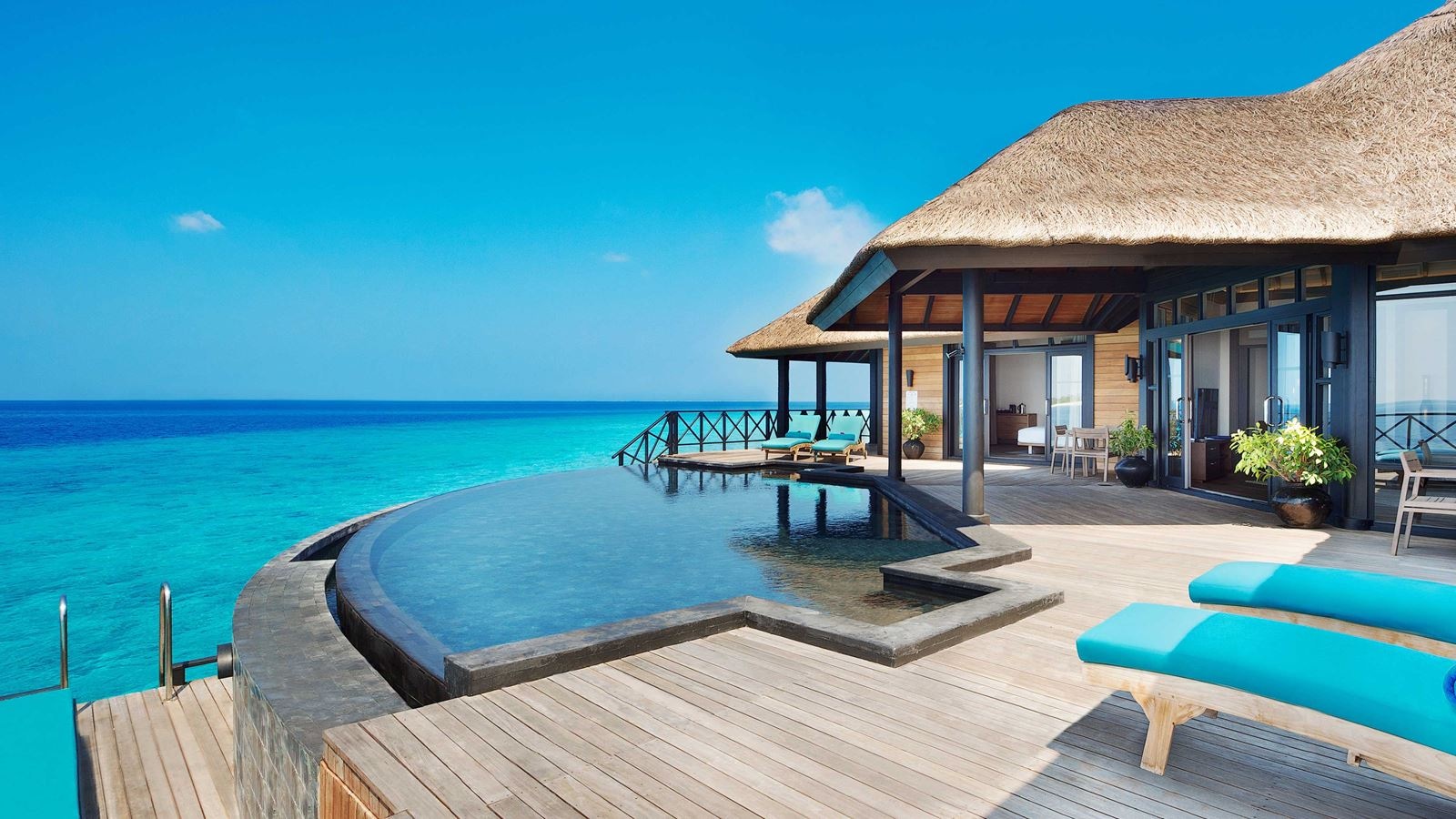 rooms-two-bedroom-ocean-residence-with-family-infinity-pool