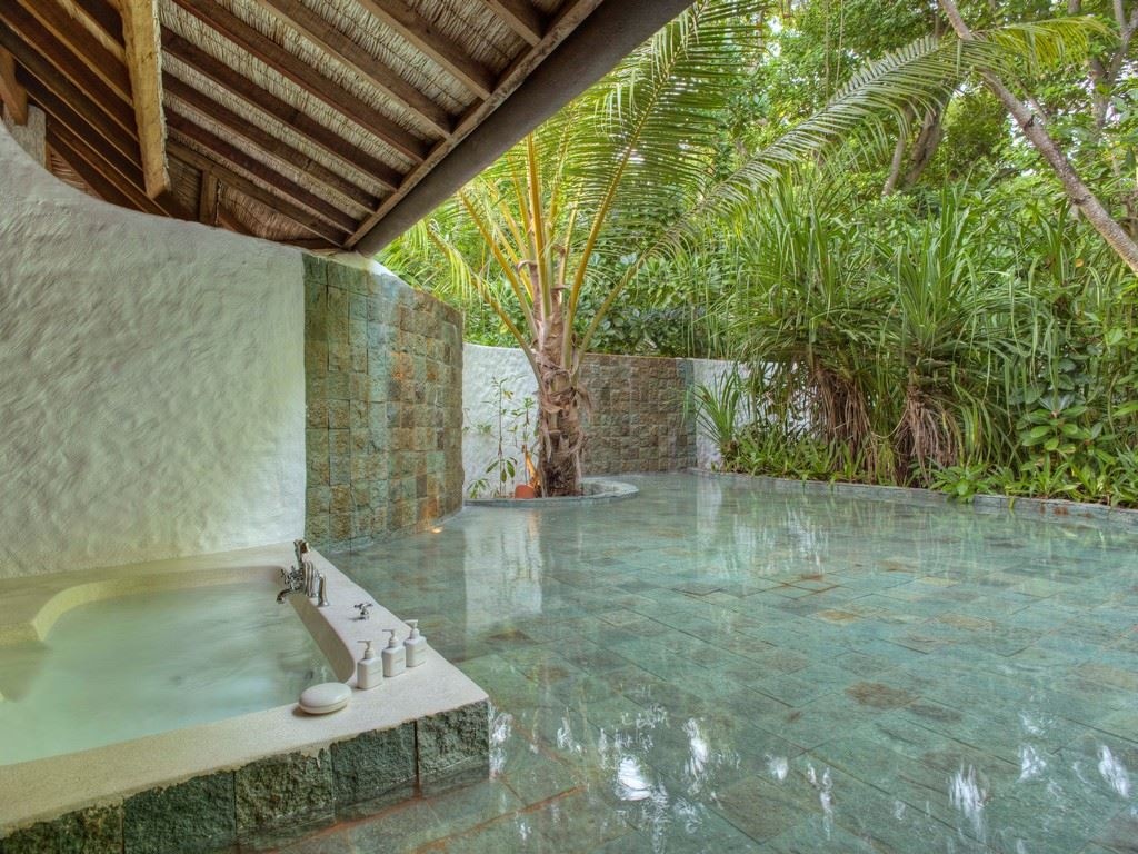 rooms-soneva-fushi-family-villa-suite-with-pool