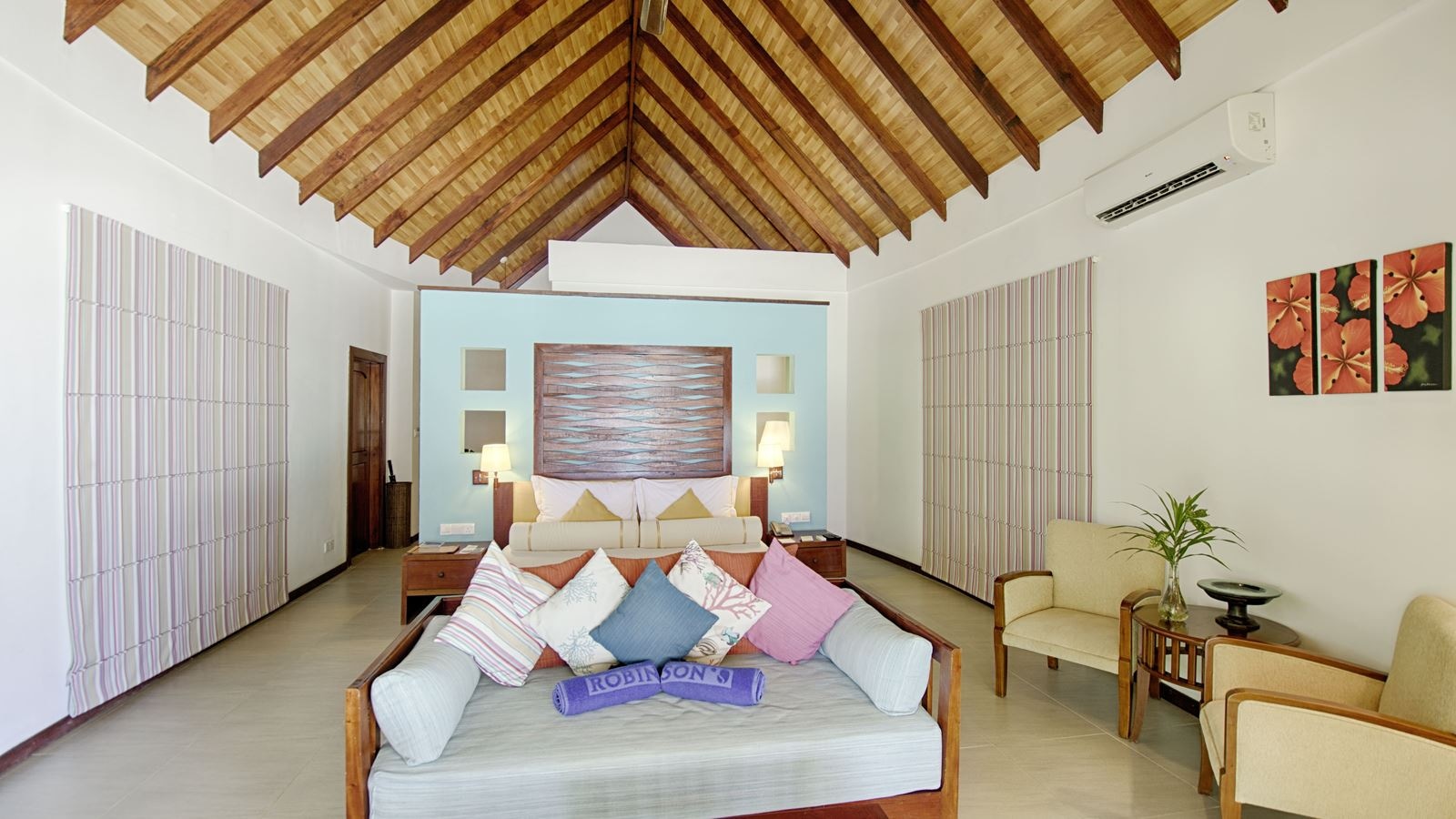 rooms-beach-villa-superior-sea-view