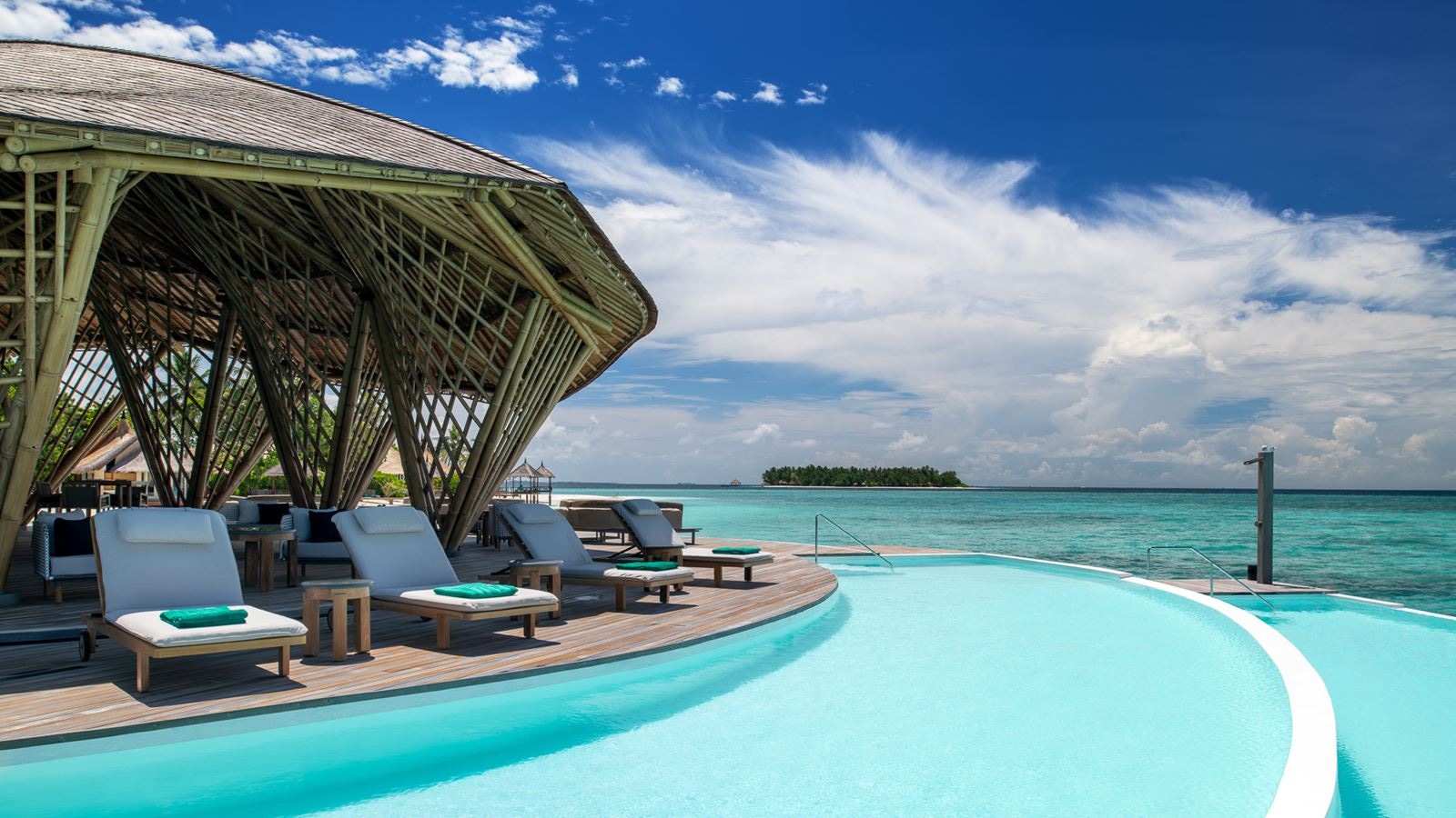 restaurants-madi-hiyaa