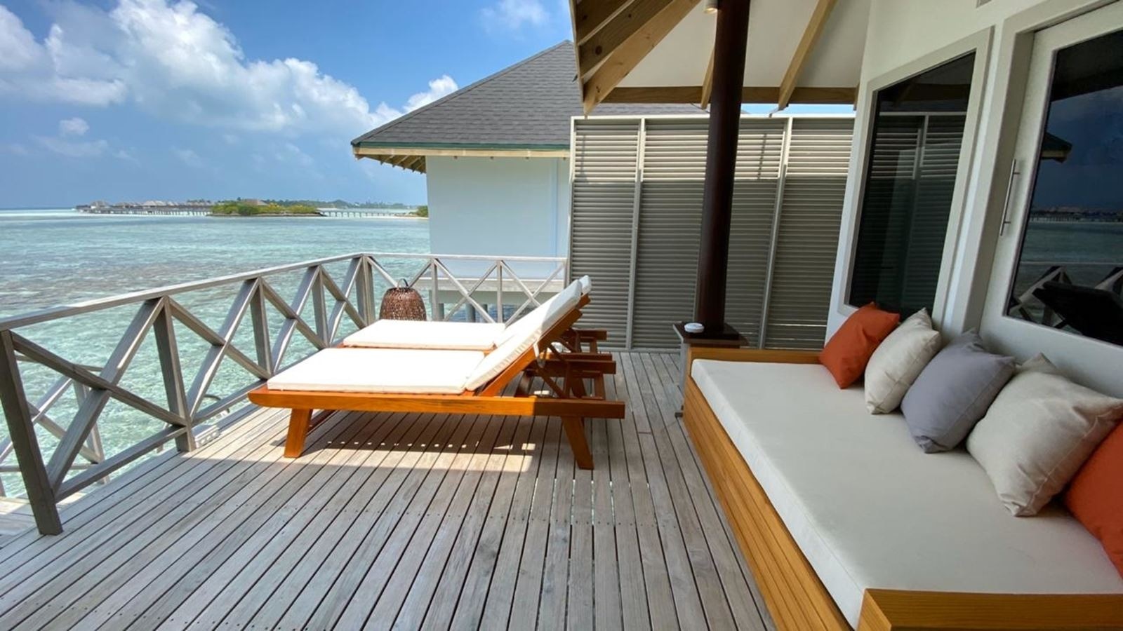 rooms-water-bungalow