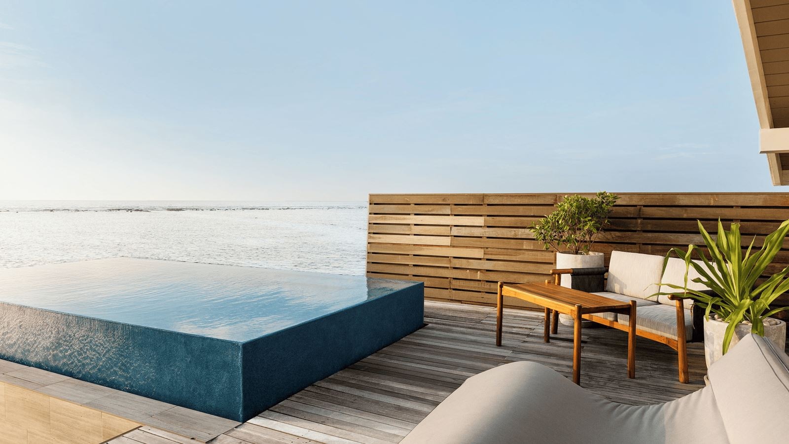 rooms-overwater-infinity-pool-villa