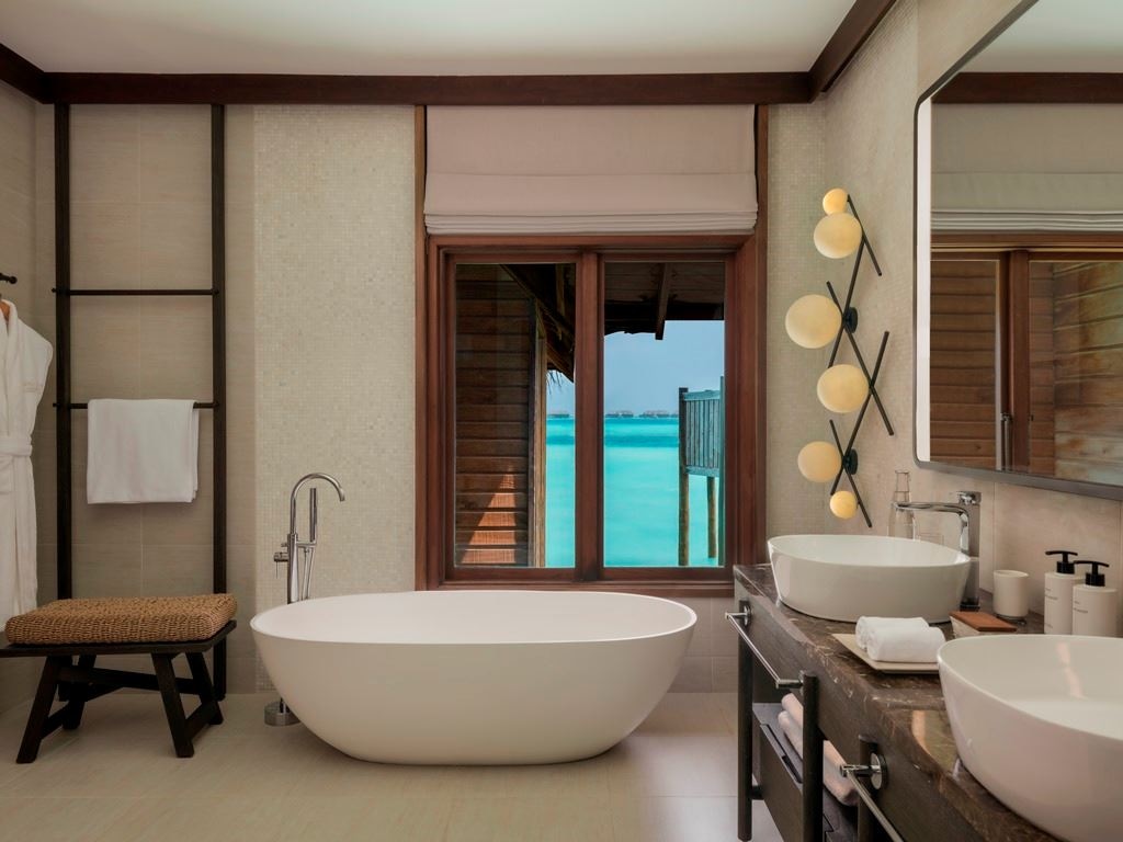 rooms-sunrise-water-villa-16+-only