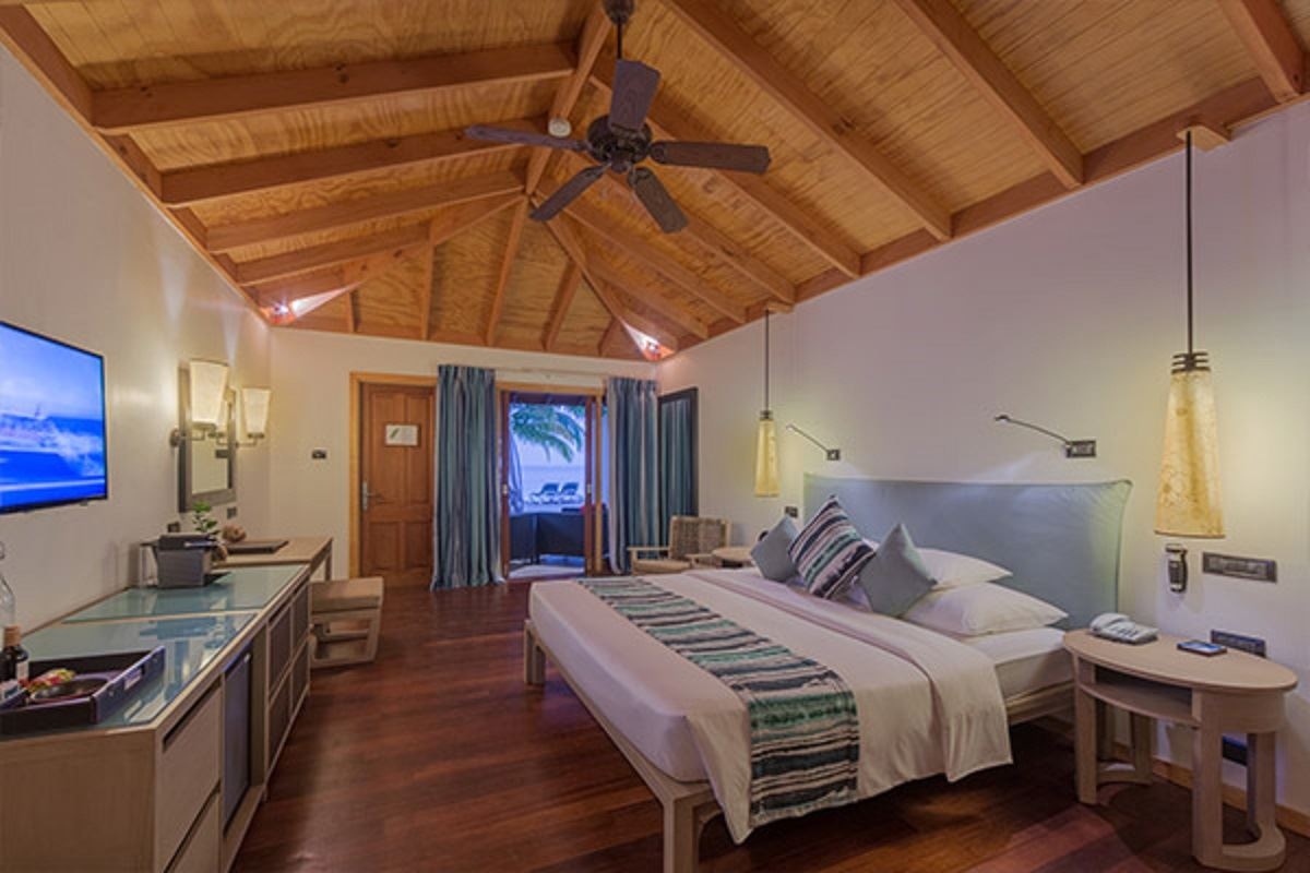 rooms-single-beach-villa