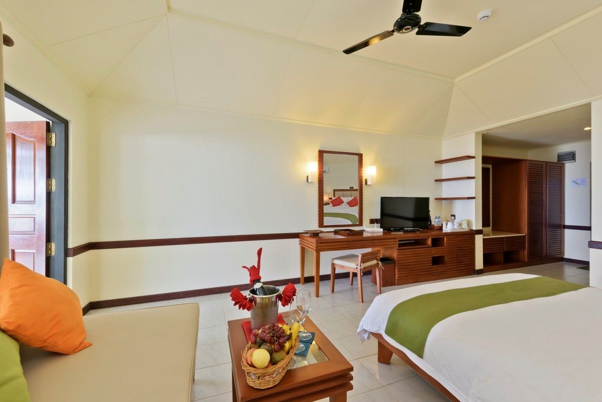 rooms-two-bedroom-family-beach-villa