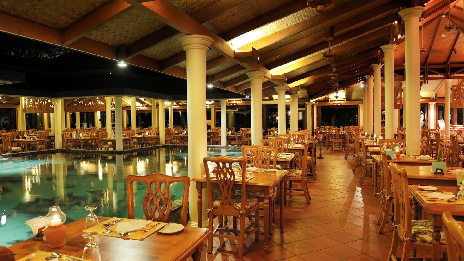 restaurants-maakana-restraurant