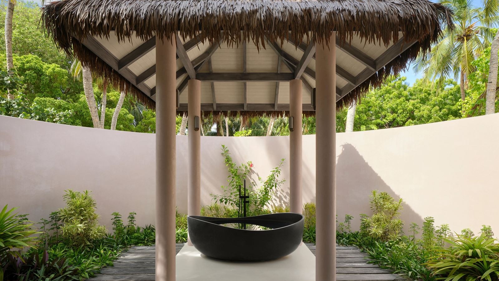 rooms-two-bedroom-residence-with-two-beach-pools