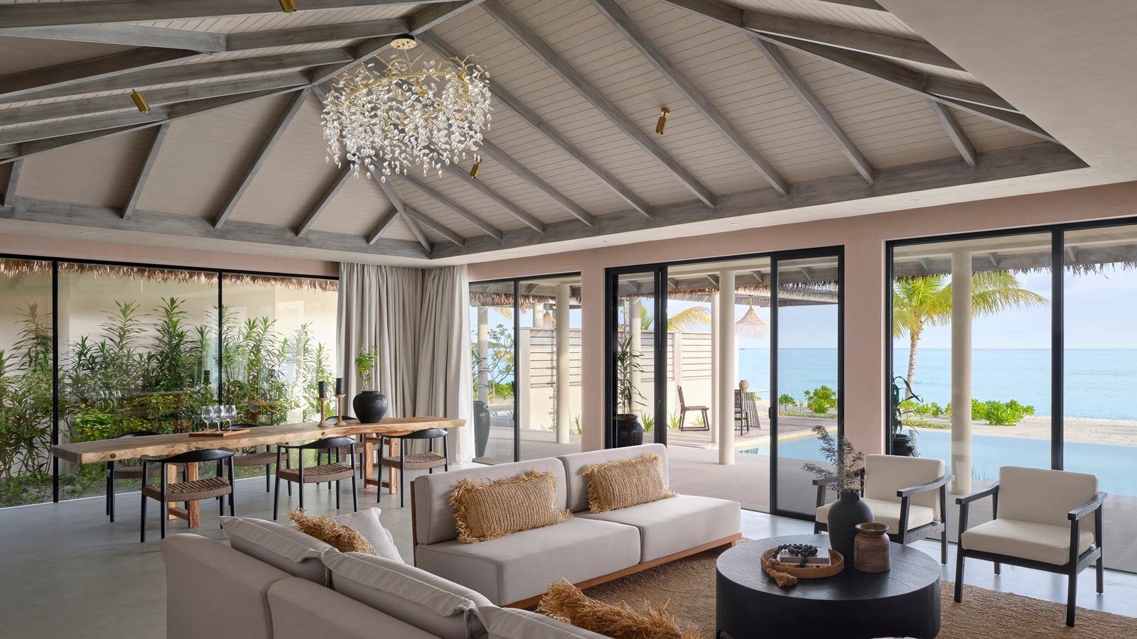 rooms-two-bedroom-residence-with-two-beach-pools