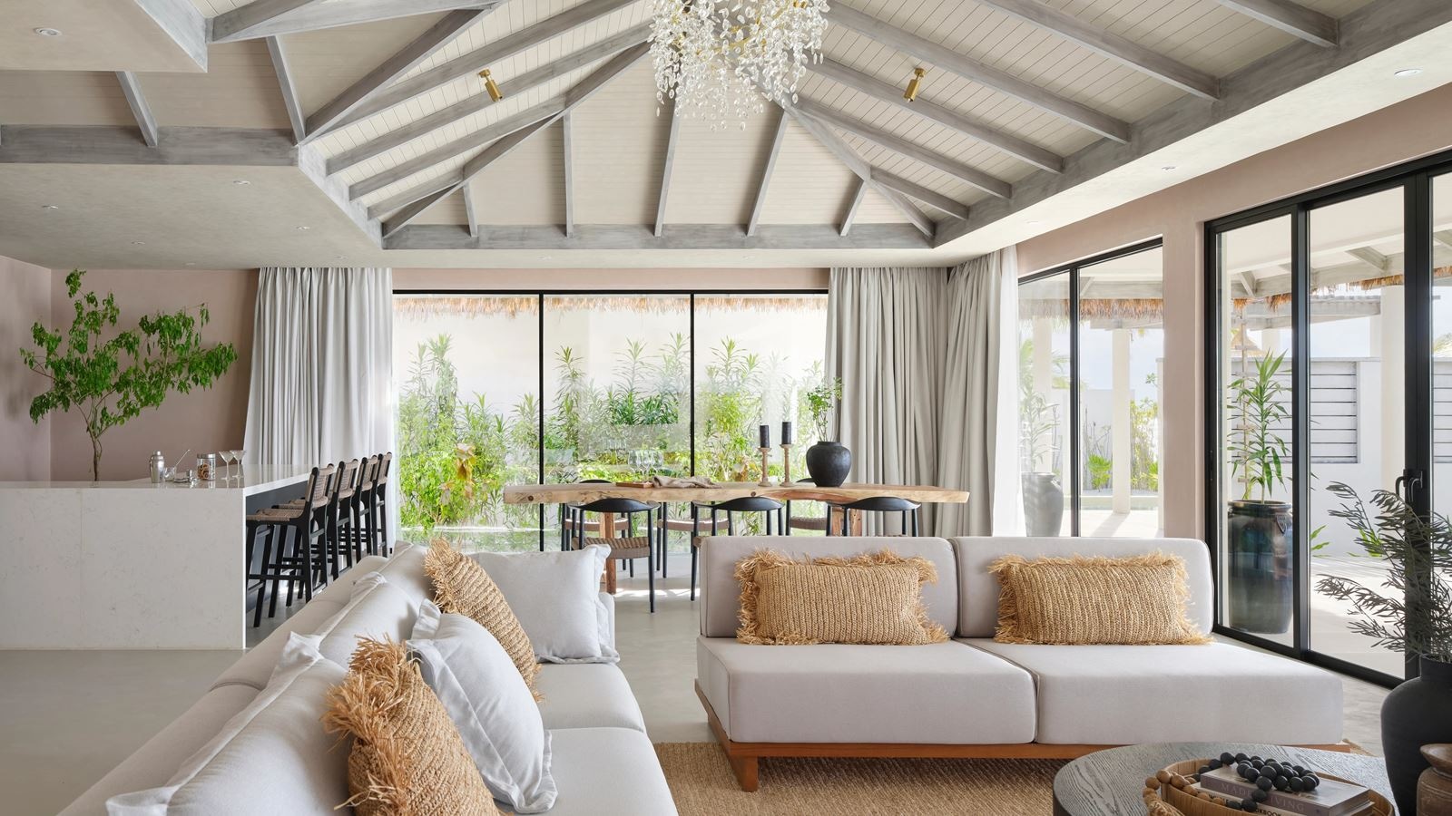 rooms-two-bedroom-residence-with-two-beach-pools