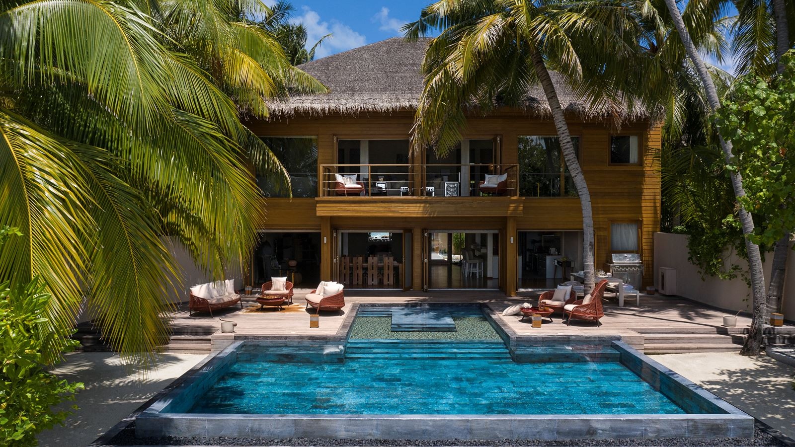 rooms-two-bedroom-beach-house-with-pool