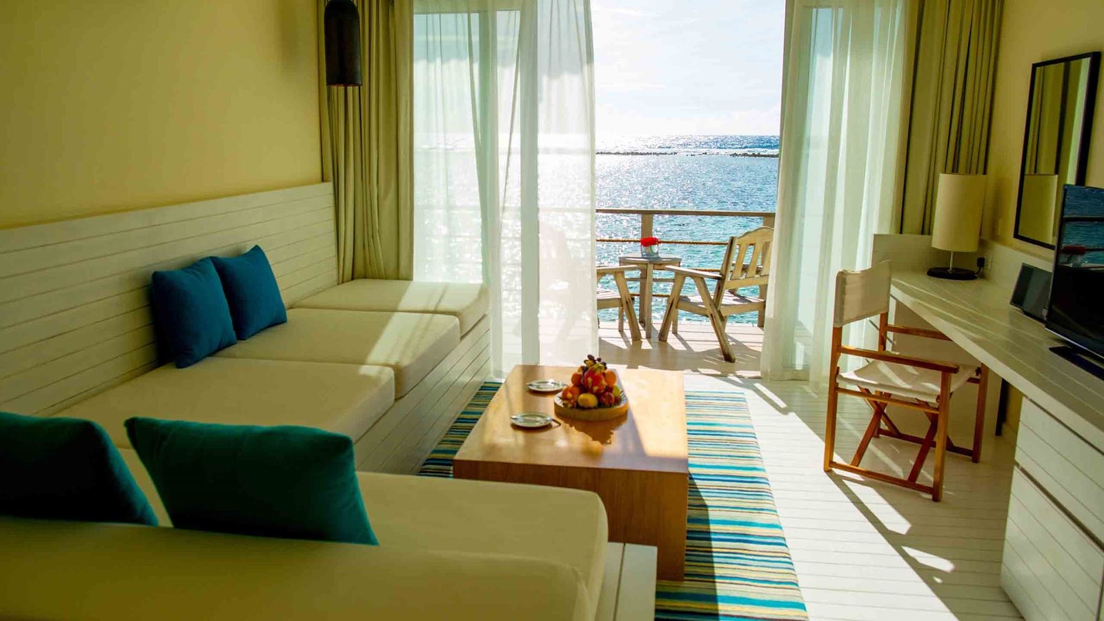 rooms-overwater-villa-island-view