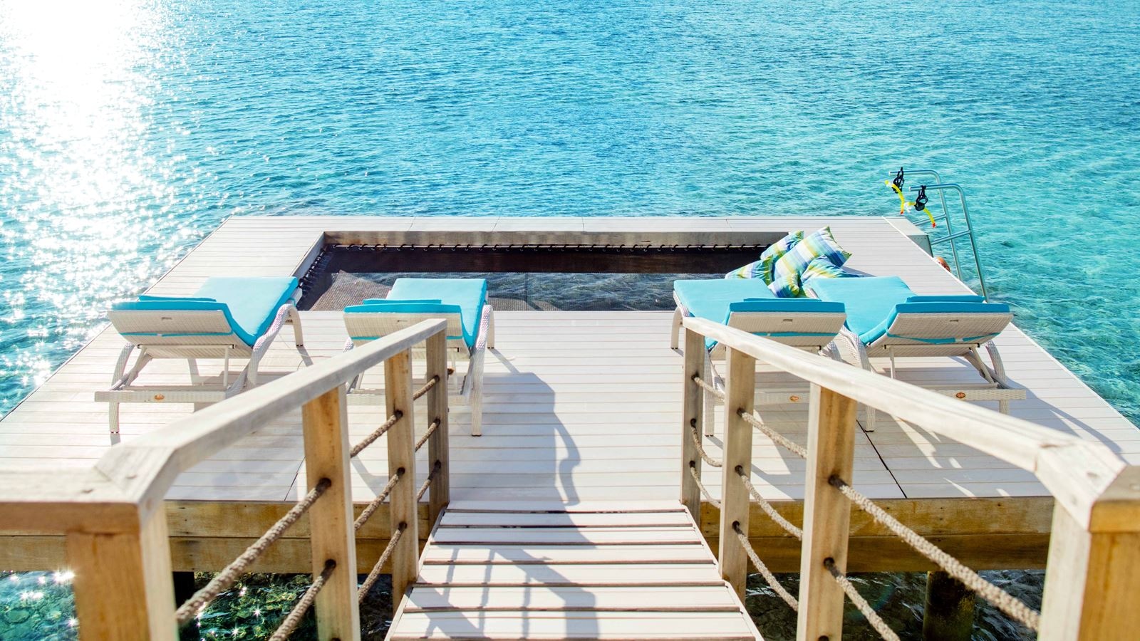 rooms-three-bedroom-beach-pool-villa