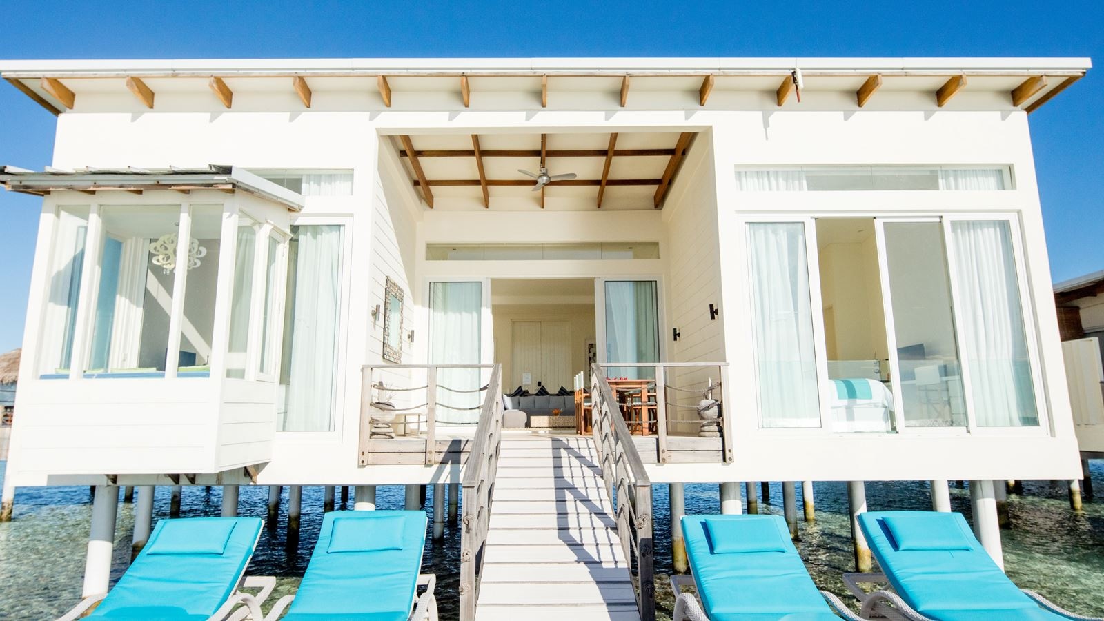 rooms-two-bedroom-overwater-villa