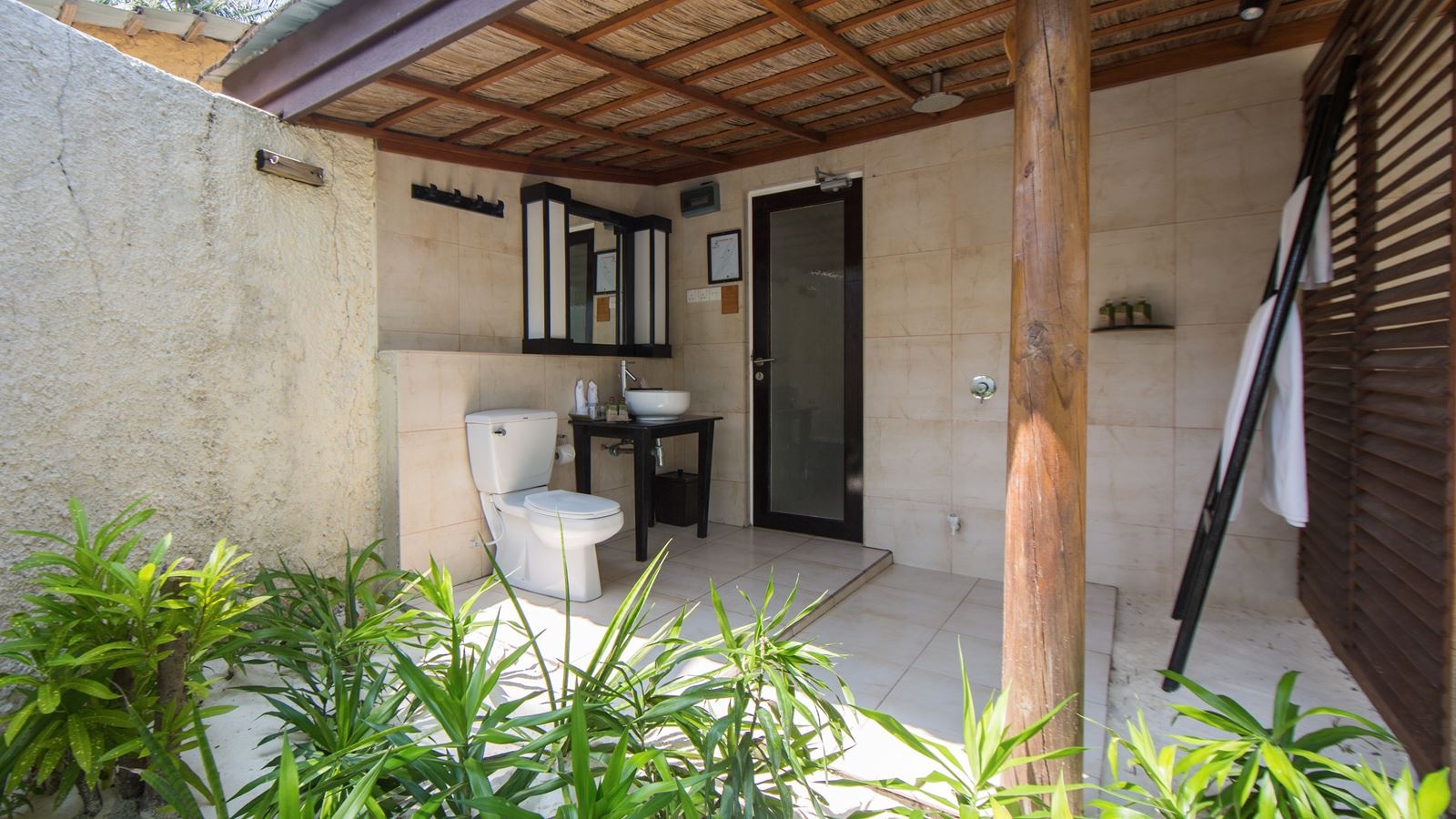 rooms-beach-bungalows