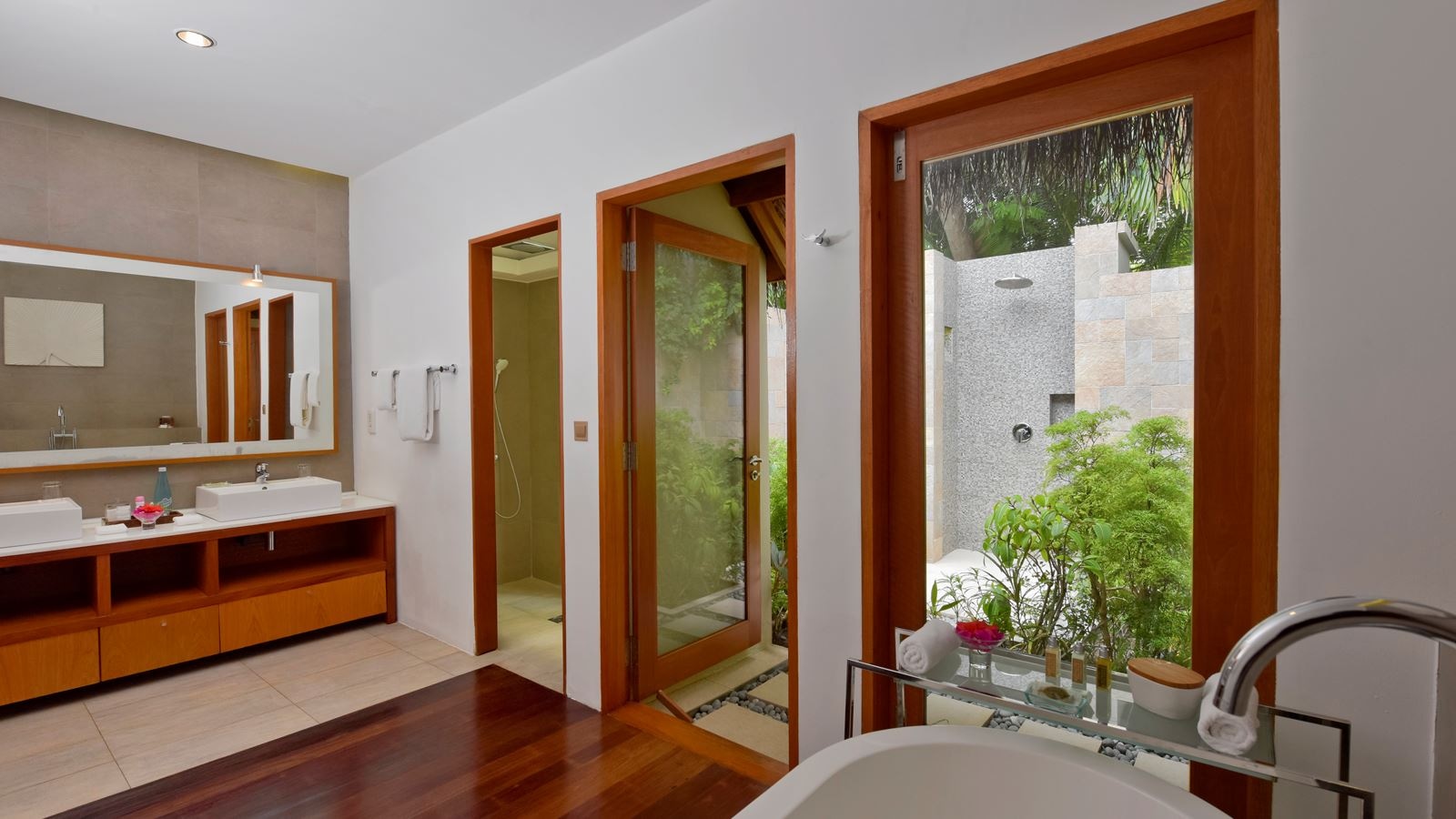 rooms-baros-pool-villa