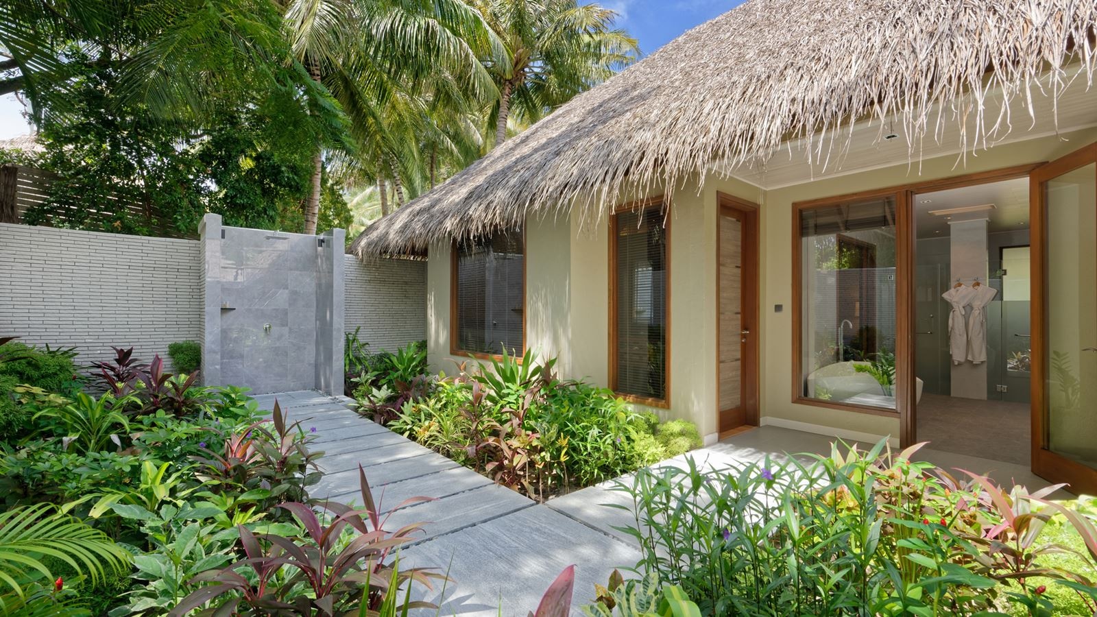 rooms-baros-residence-with-private-pool