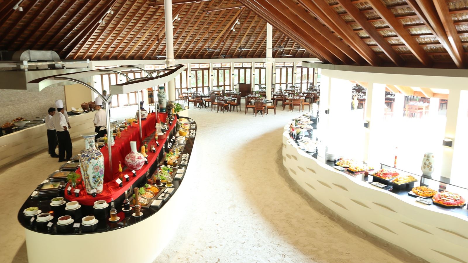 restaurants-farivalhu-restaurant