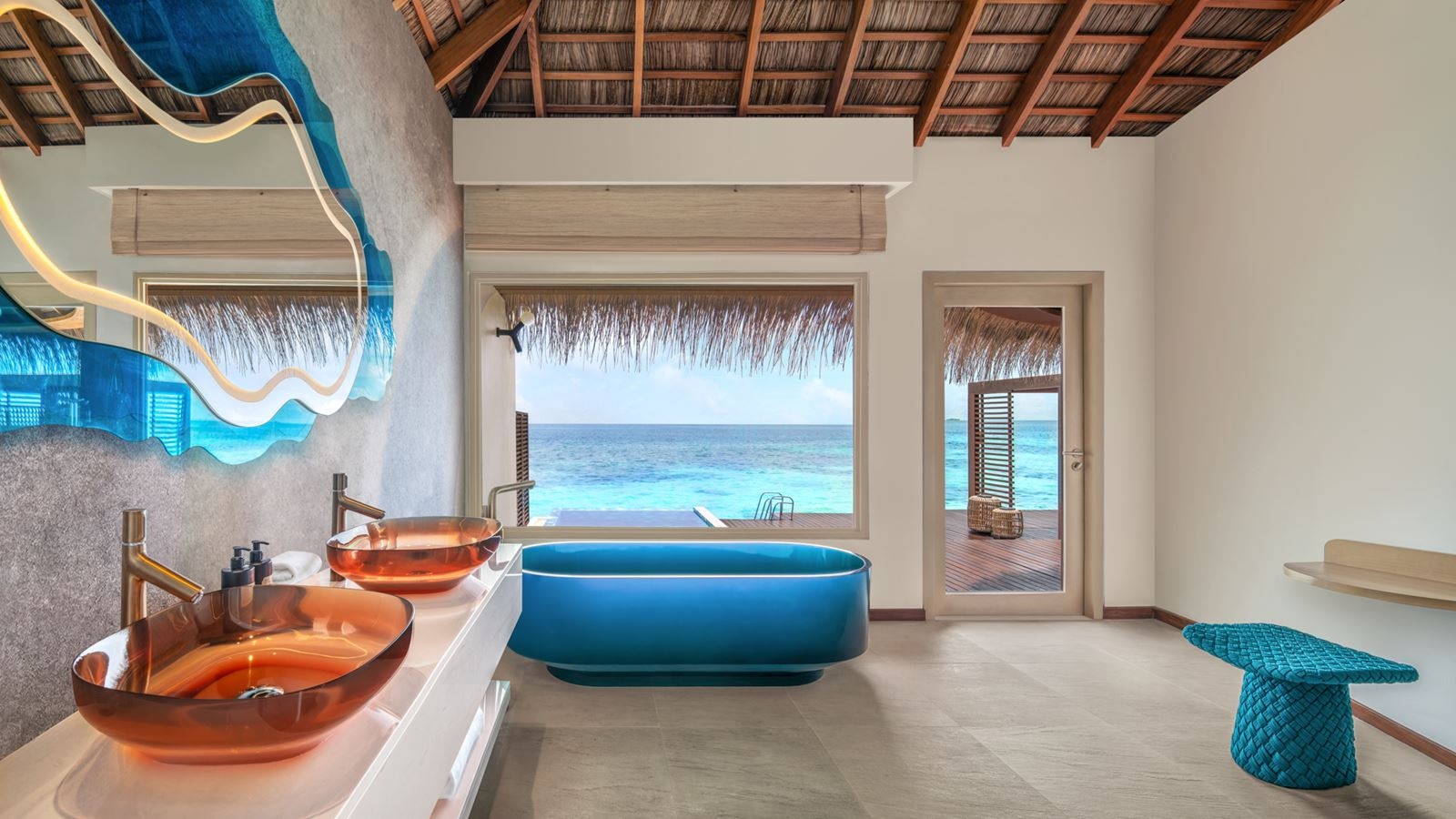 rooms-premier-overwater-one-bedroom-villa-with-pool