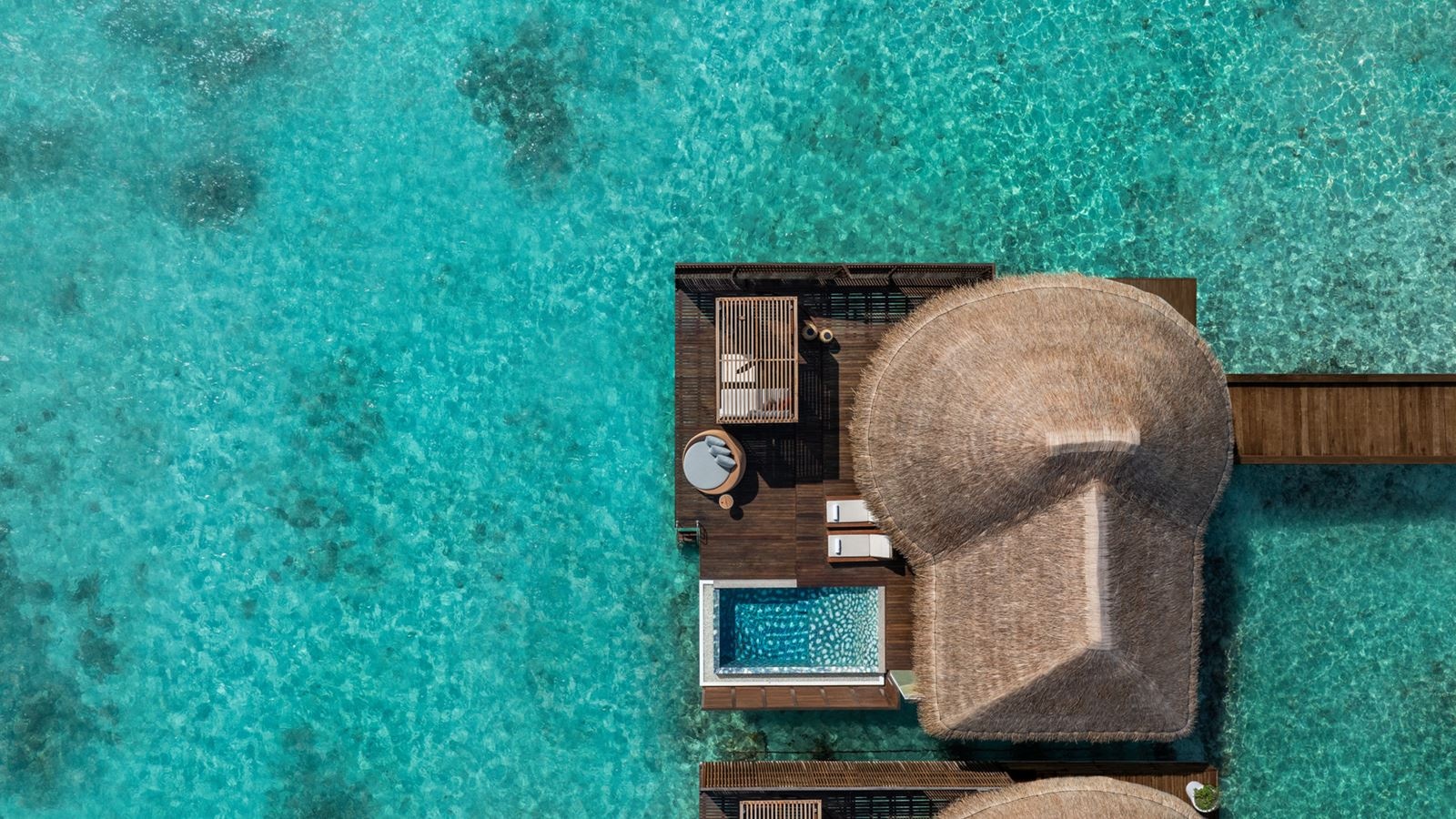 rooms-premier-overwater-one-bedroom-villa-with-pool