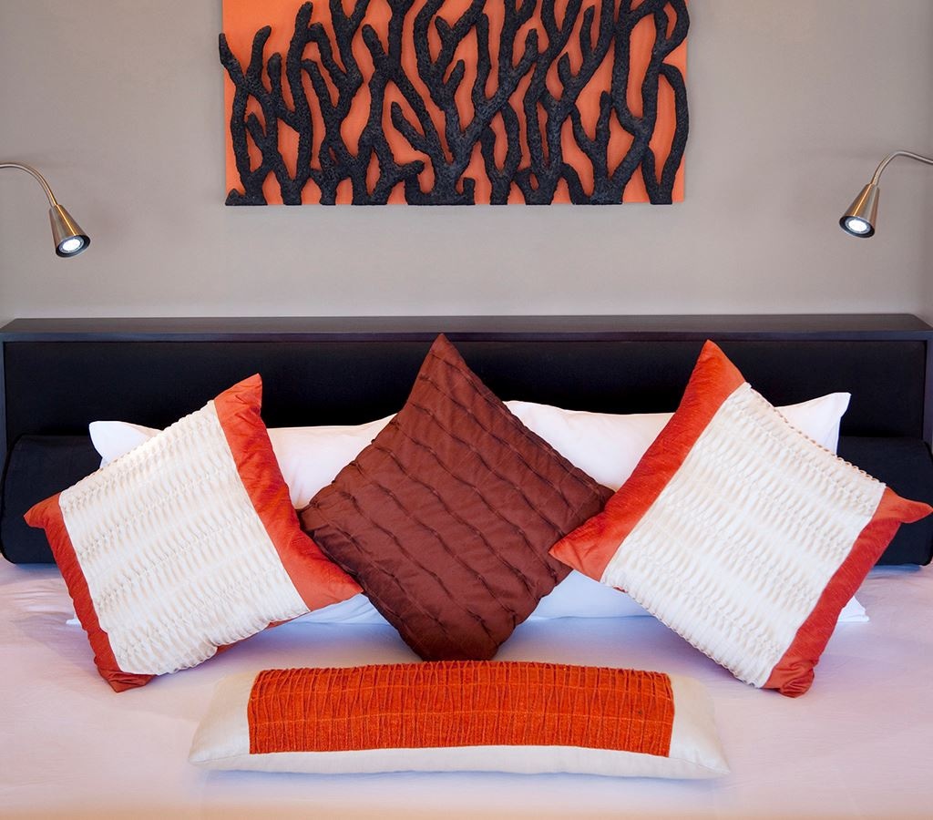 rooms-inocean-sunrise-pool-villa