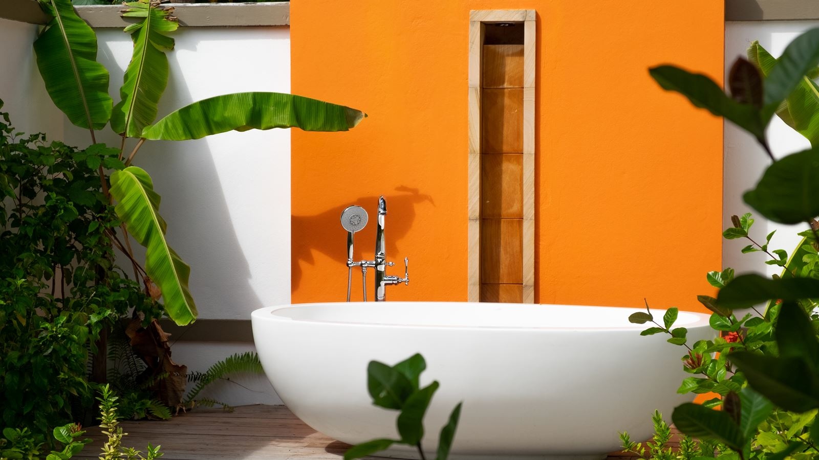 rooms-beachfront-infinity-pool-villa