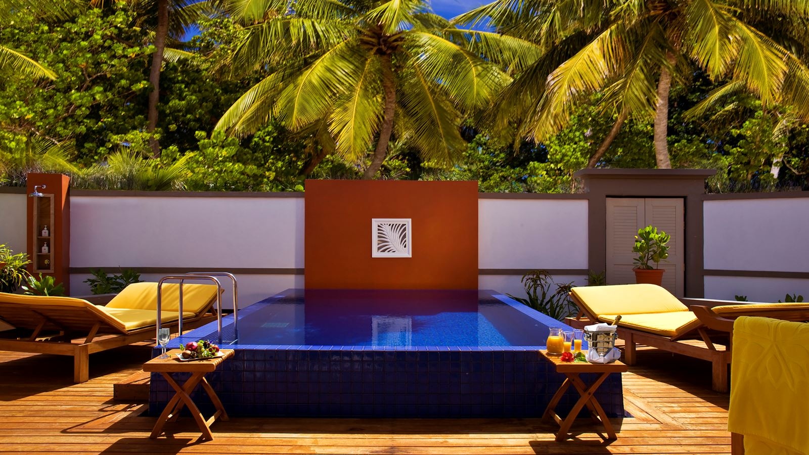 rooms-family-three-bedroom-villa