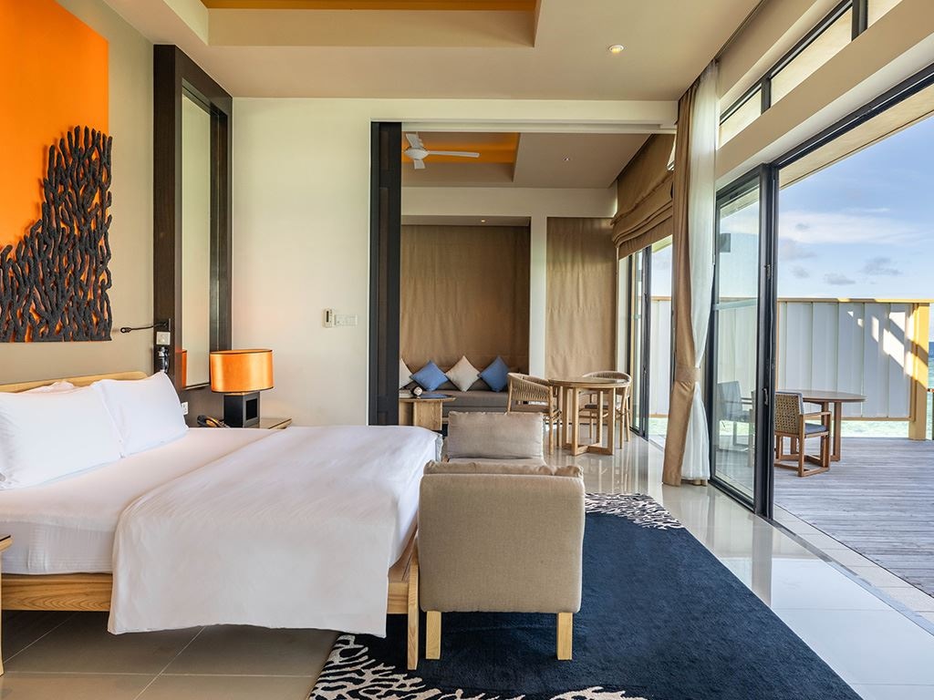 rooms-inocean-pool-villa