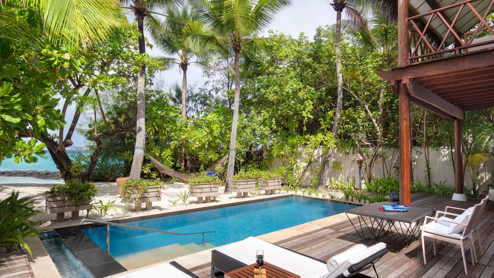 rooms-nirvana-presidential-suite-two-bedroom-beach-suite-with-pool