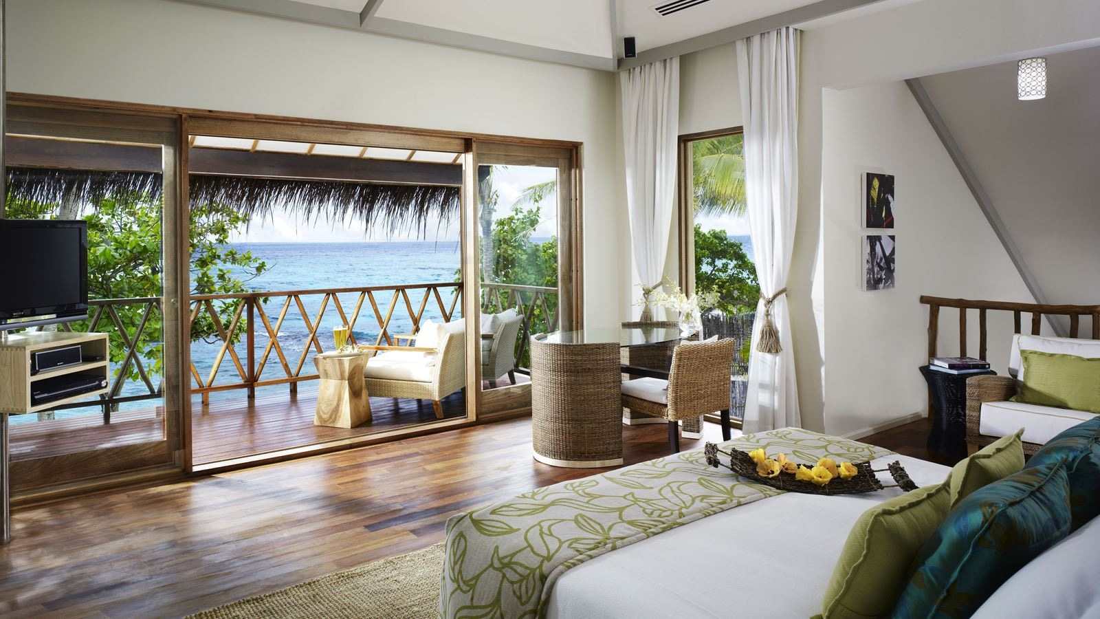 rooms-nirvana-presidential-suite-two-bedroom-beach-suite-with-pool