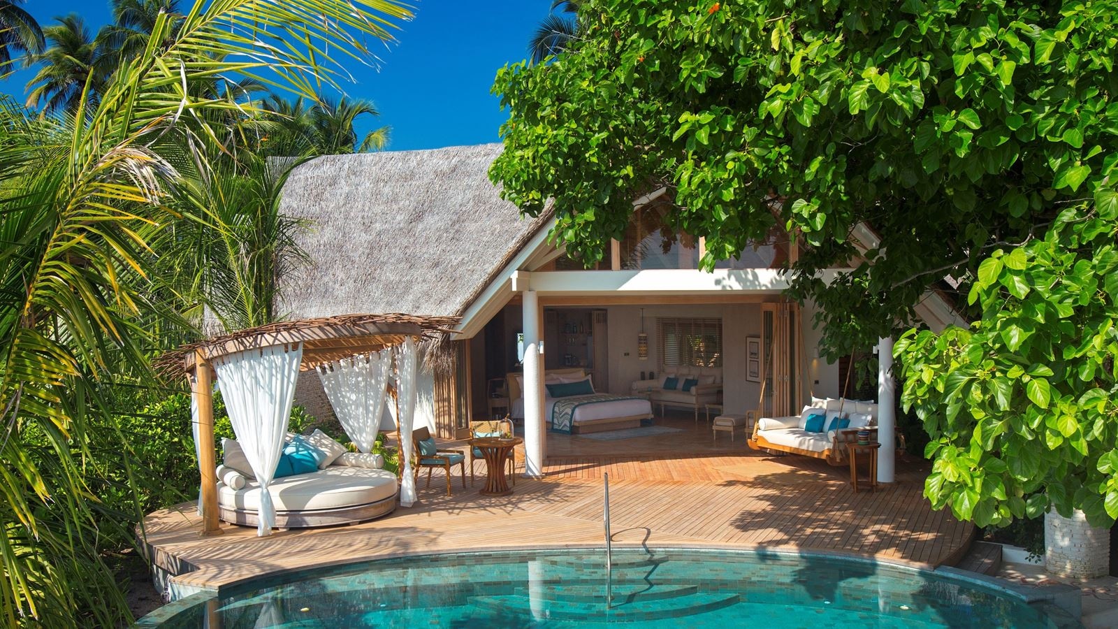 rooms-beach-villa-with-private-pool