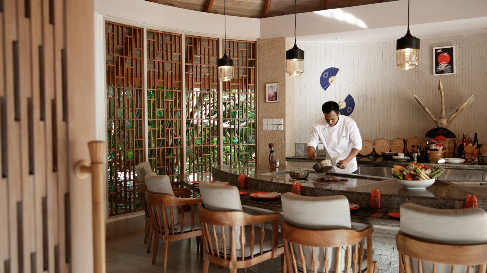 restaurants-shoreline-grill