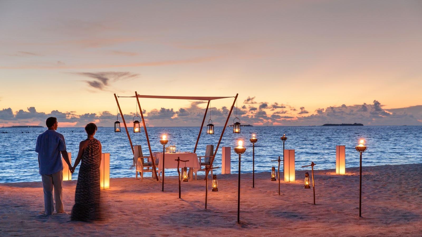 restaurants-in-villa-dining