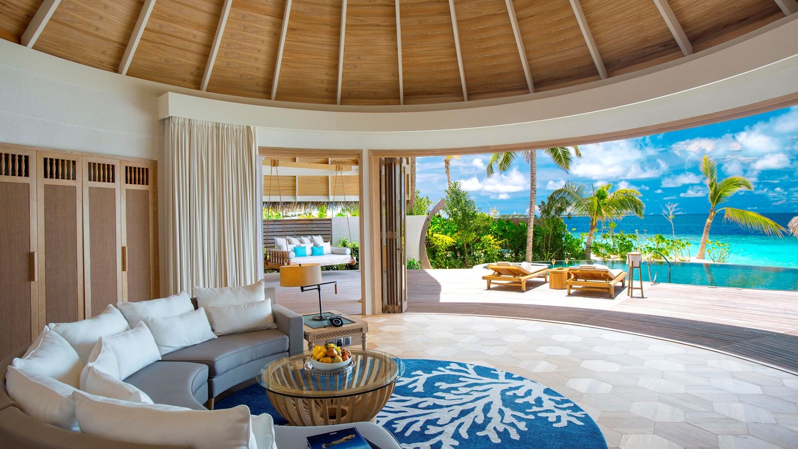 rooms-one-bedroom-beach-residence-with-private-pool