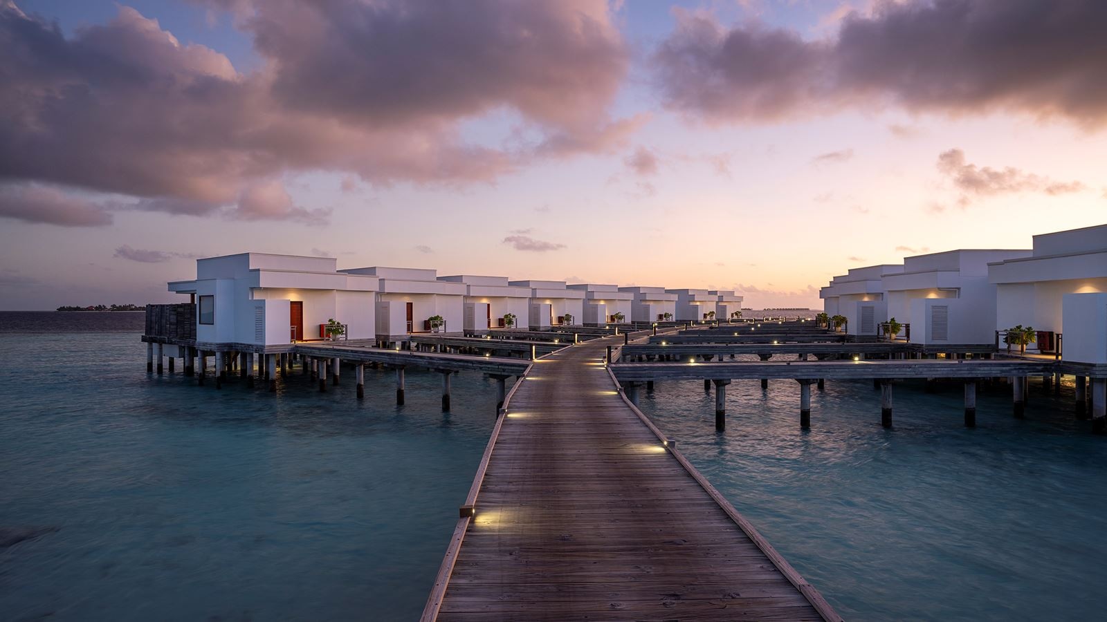 rooms-lagoon-villa-with-pool