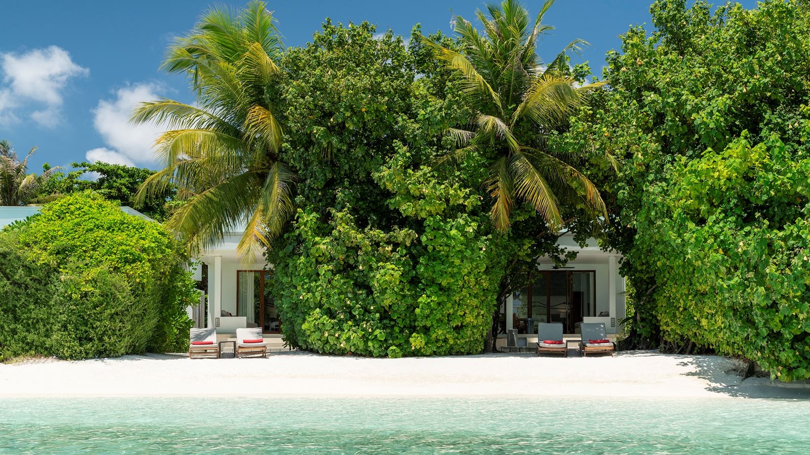 rooms-two-bedroom-beach-villa