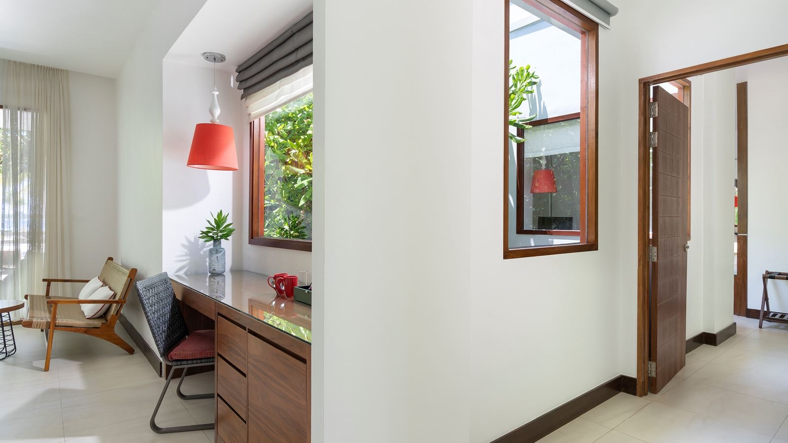 rooms-two-bedroom-deluxe-beach-bungalow