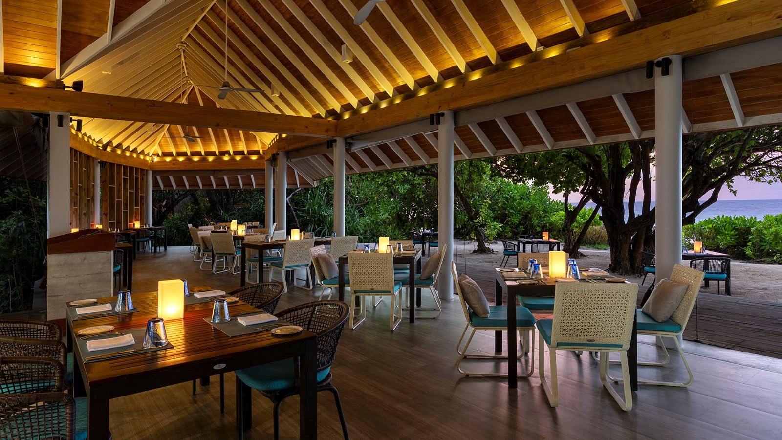 restaurants-faru-restaurant--mediterranean