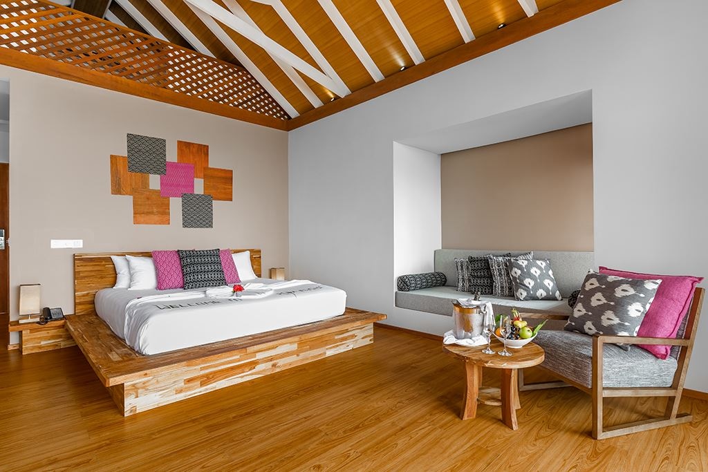 rooms-beach-villa-with-pool